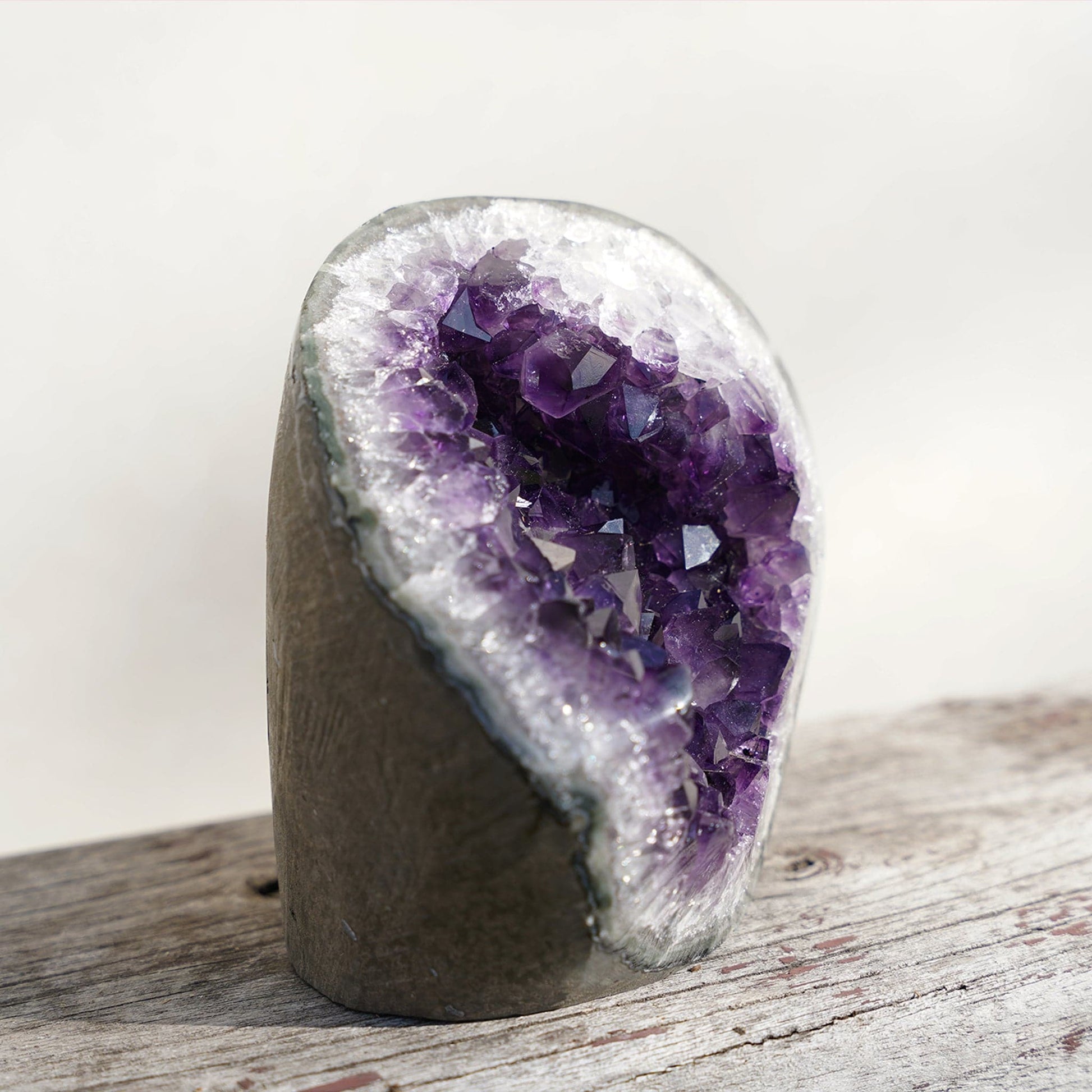 CROWN Unique Hue Crystal Rare Amethyst