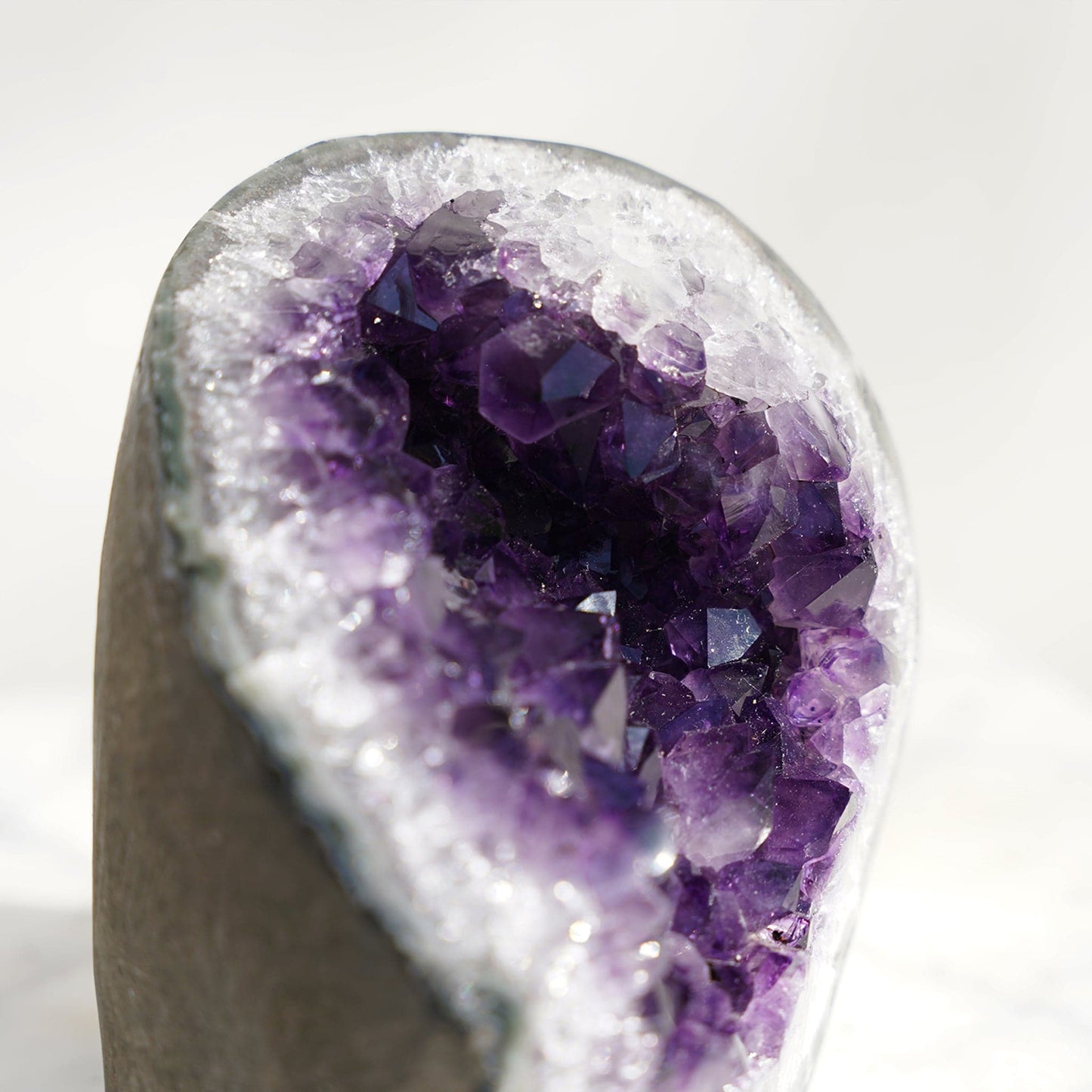 CROWN Unique Hue Crystal Rare Amethyst