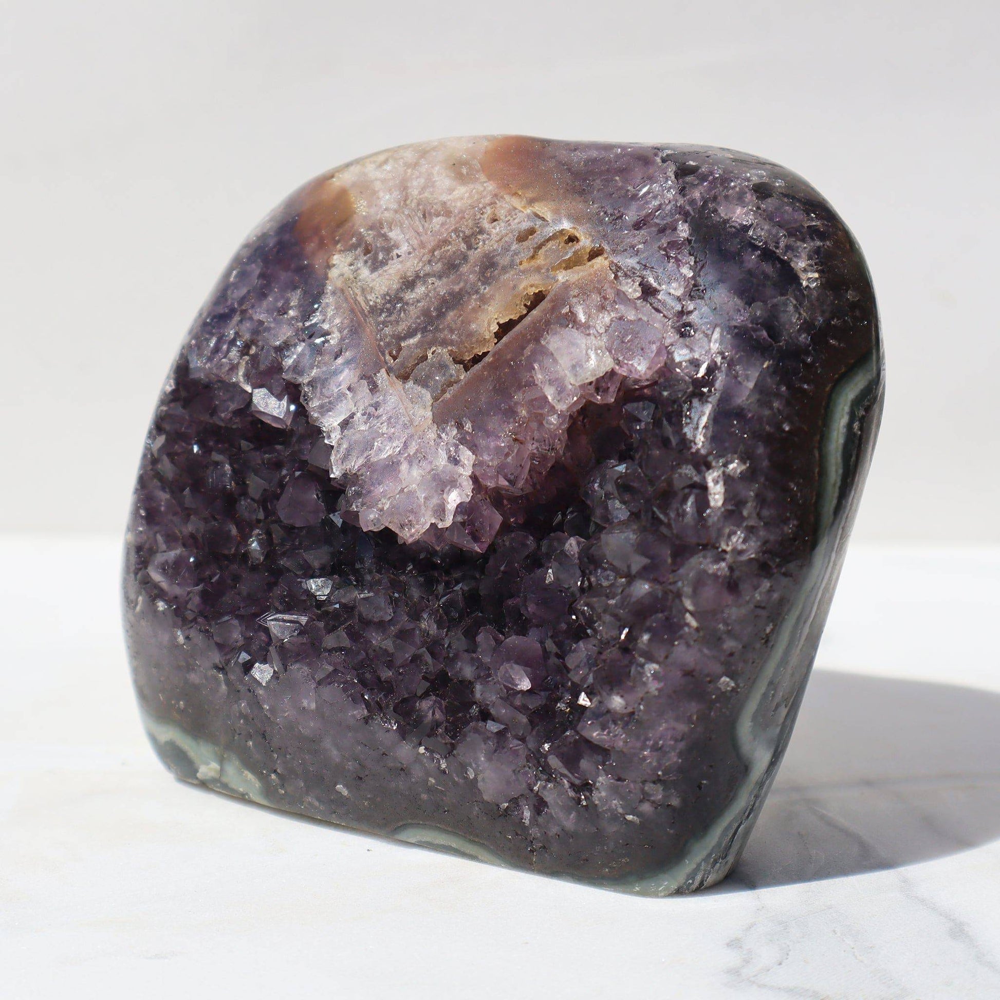 Mineral Amethyst Masterpiece - Deepest Earth