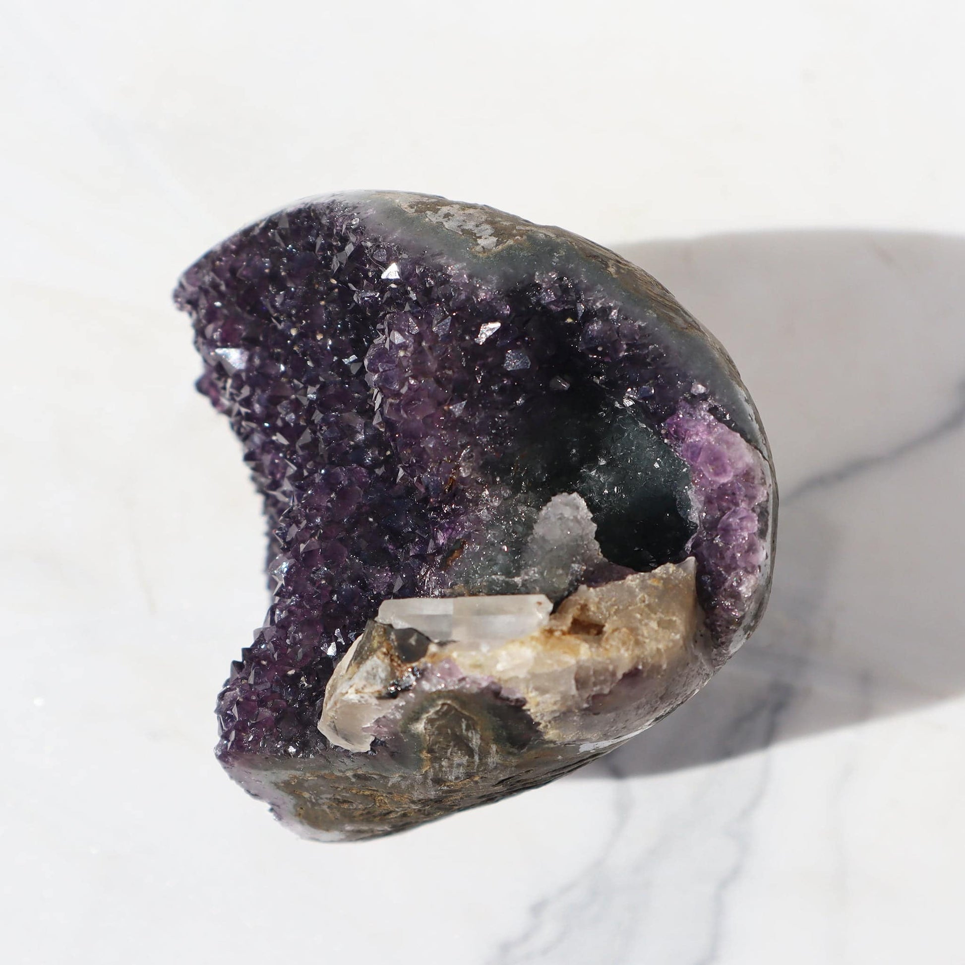 Rare Amethyst Geode - Zen Meditation - From Uruguay for sale - Deepest Earth