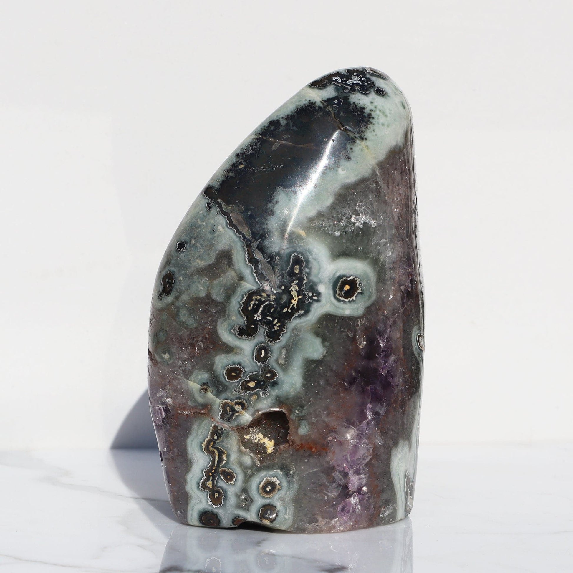 Rare cut-base amethyst geode, quartz, agate decor for sale, Uruguay  - Deepest Earth