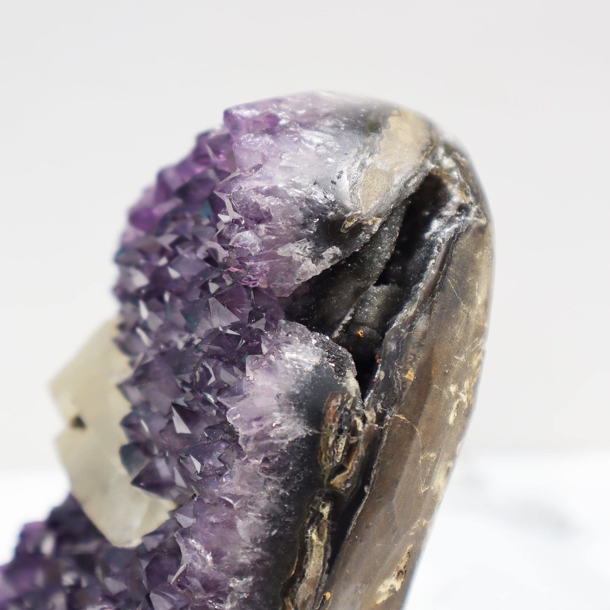 Rare geode amethyst large calcite - Deepest Earth