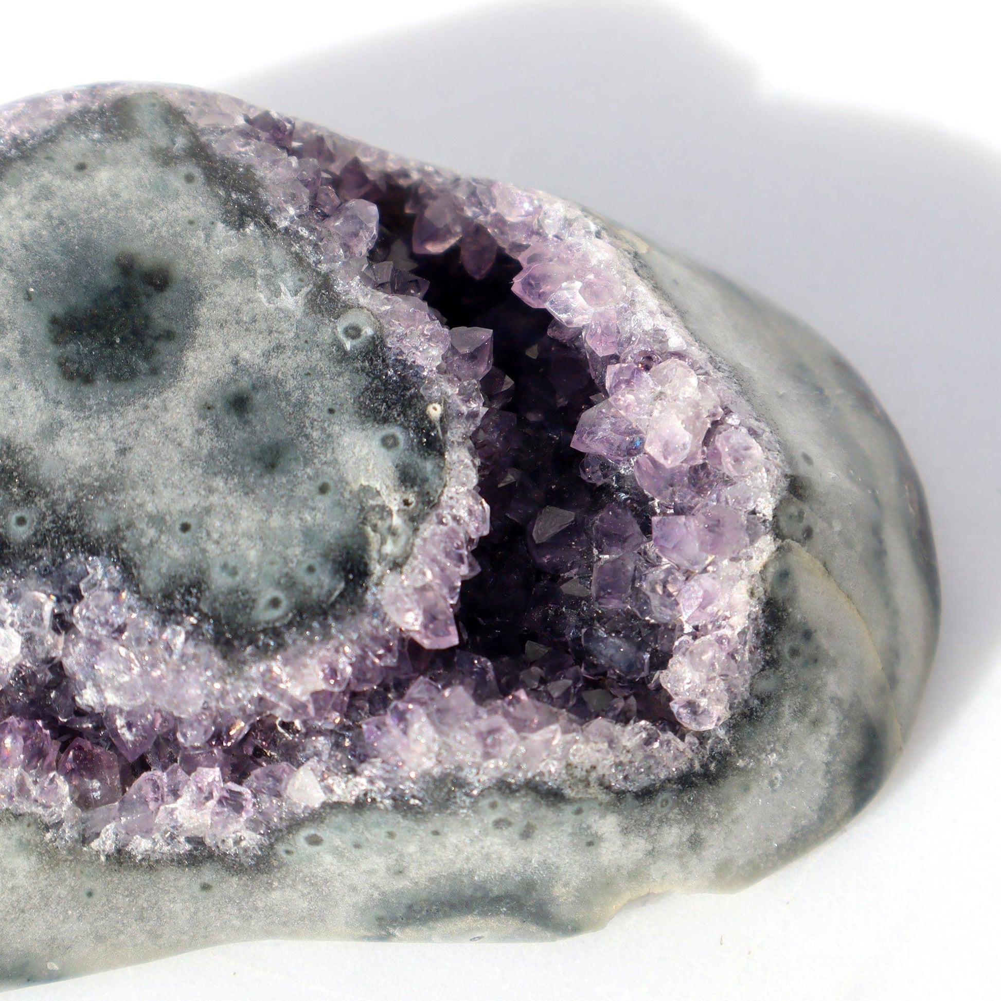 CRYSTAL RARE LAVENDER QUARTZ STALACTITES CLUSTER