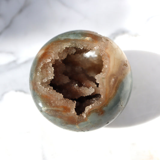 [agate and stalactites sphere] - [deepest_earth]