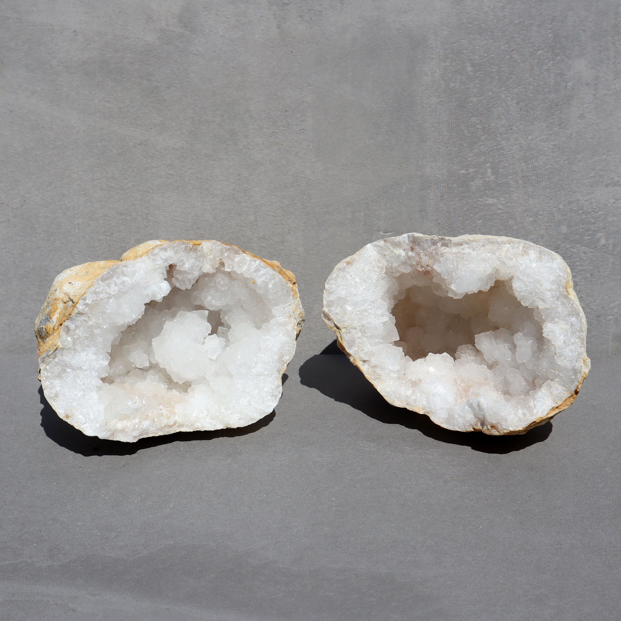 Complete White Geode – Deepest Earth