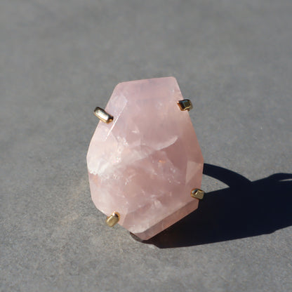 Polished Rose Quartz Ring