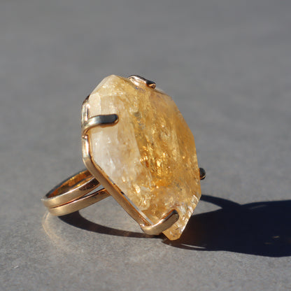 Polished Citrine Quartz Ring