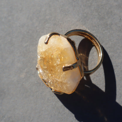 Polished Citrine Quartz Ring