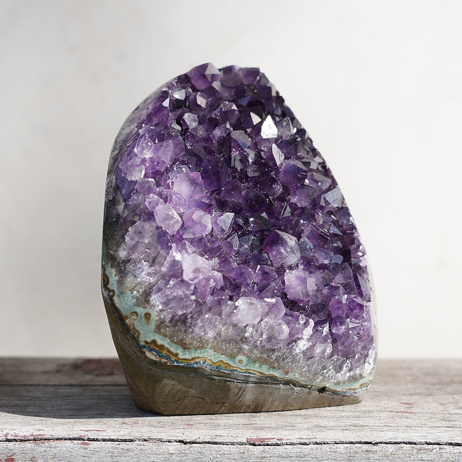Rare Mineral Amethyst Geode, Crystals, home REGAL decor for sale, Uruguay