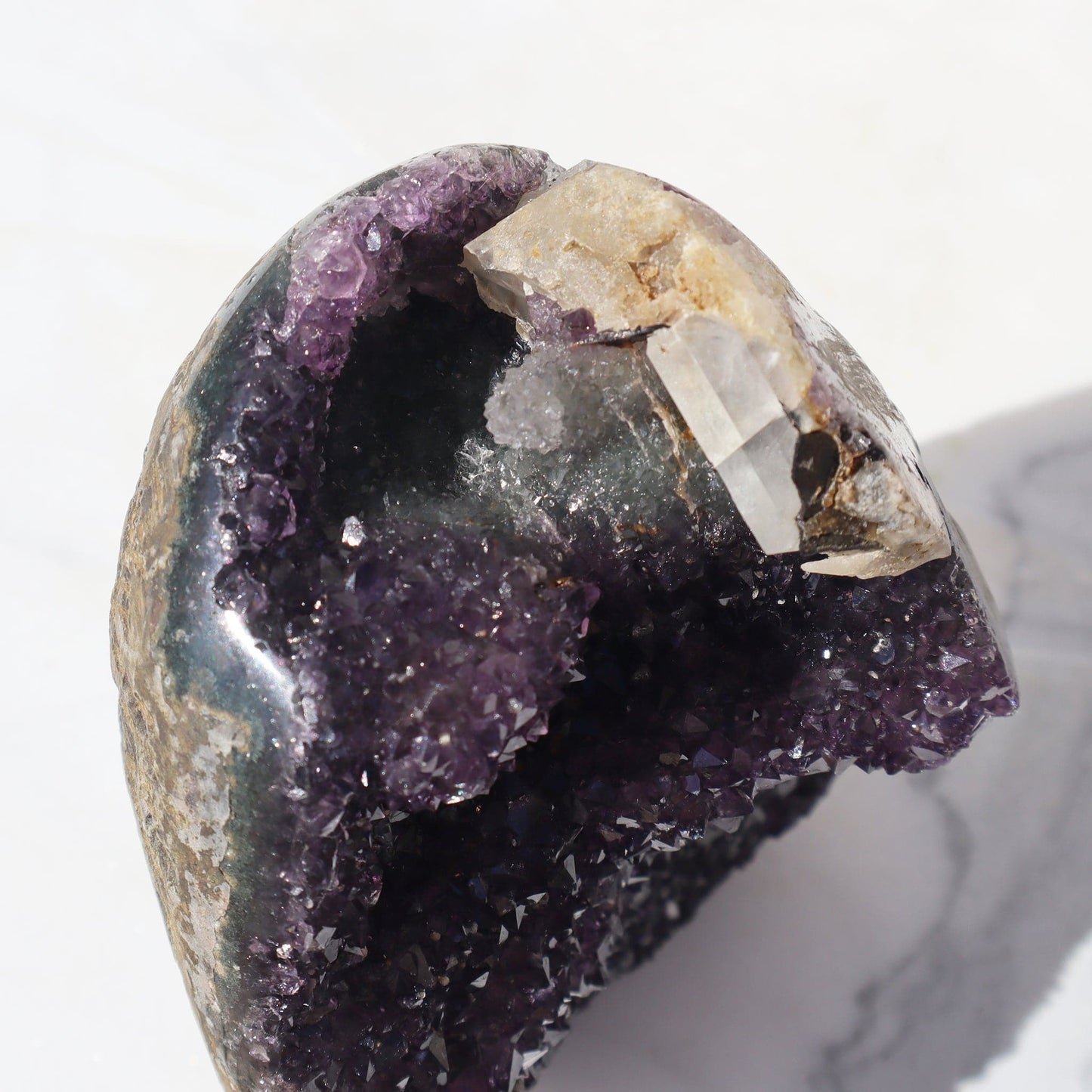 Rare Amethyst Geode - Zen Meditation - From Uruguay for sale - Deepest EarthEarth